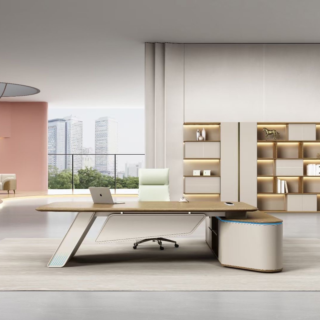 半岛游戏平台官网入口手机版
 轻奢老板桌总裁桌 办公室桌椅组合 半岛游戏平台官网入口手机版
 轻奢老板桌总裁桌 办公室桌椅组合