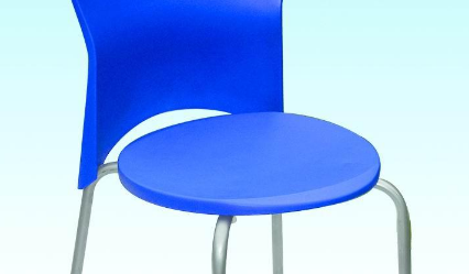 塑料家具：经济实惠且环保的家居新选择